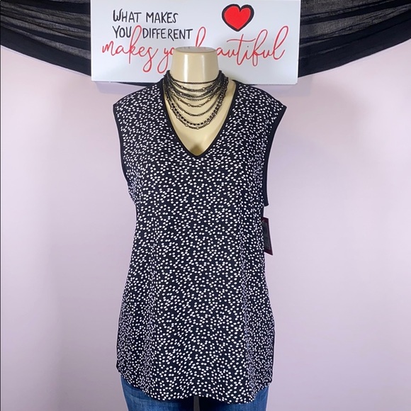 Vince Camuto Tops - 🎁 Vince Camuto NWT Tank Size L